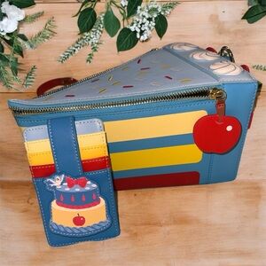 Disney Loungefly Snow White Cake Bag